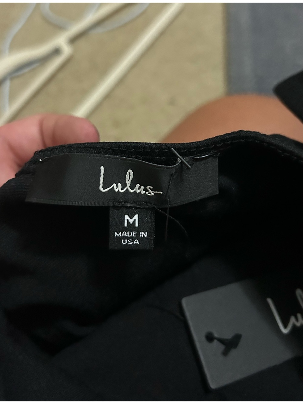 NWT Lulus V plunge neckline black bodysuit - Picture 2 of 7